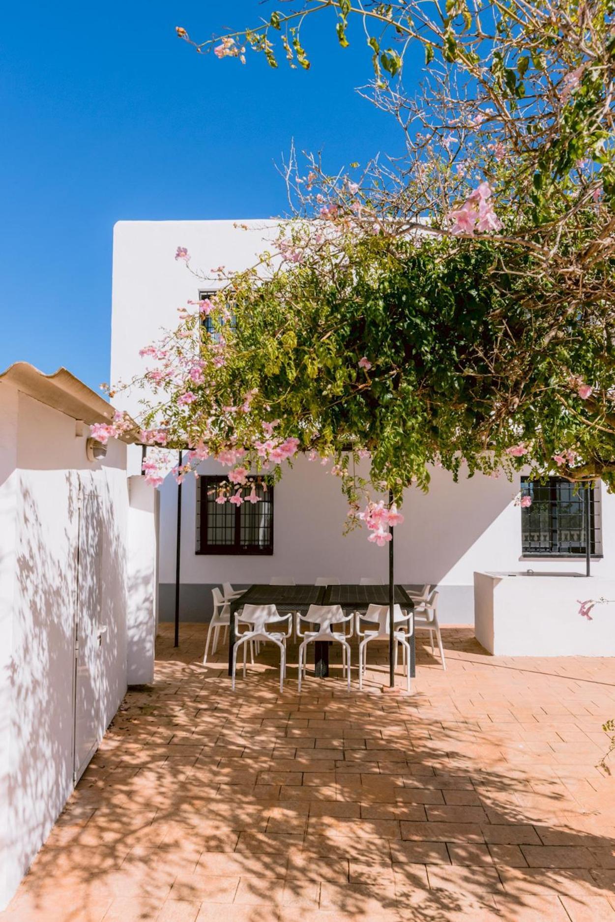 Villa Torres Is A Great Villa Only A 10 Minute Walk From The Centre Of Playa Den Bossa Sant Jordi de ses Salines Exteriör bild